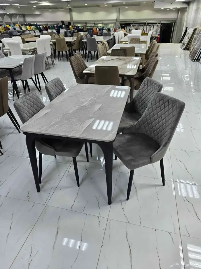 طاولات طعام رخام بجوده عاليه 2