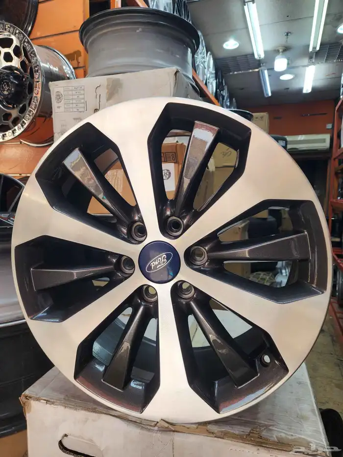 جنوط فورد f150 مقاس 20 اصلي وكاله موديل 2020 1