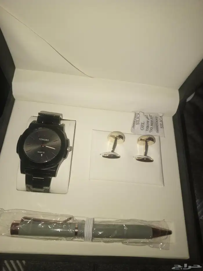 طقم ساعه للبيع جديد لم تستخدم 0