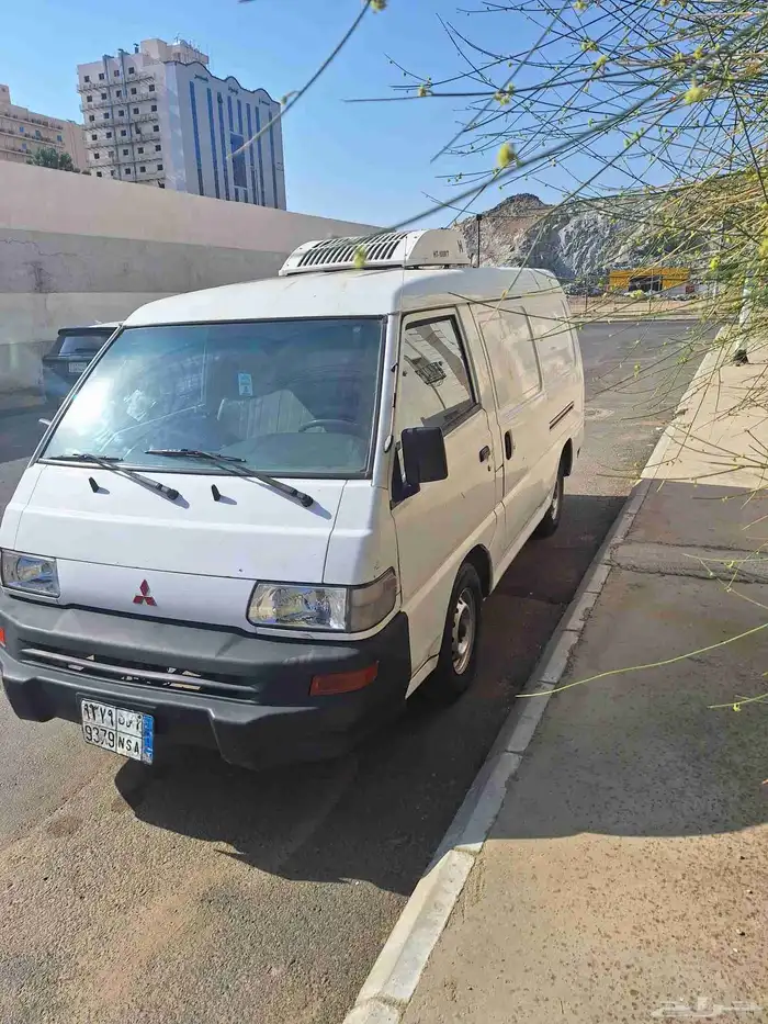 بسم الله الرحمن الرحيم ميتسوبيشي فان الموديل 2009 العداد 2