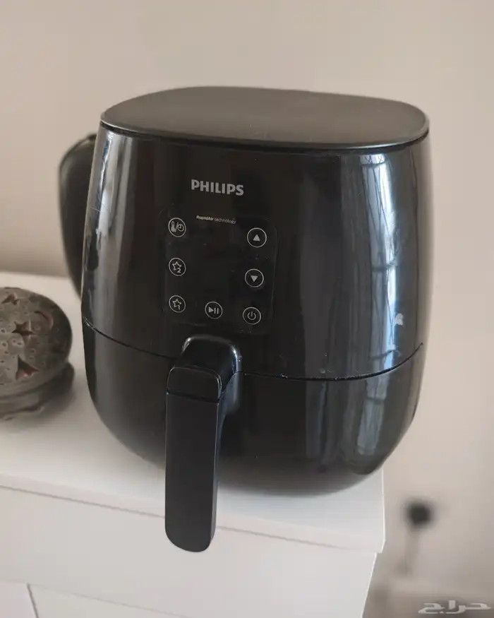 قلاية هوائية فيلبس نظيفه جدا سعة 6 بقدرة 1900 واط 0