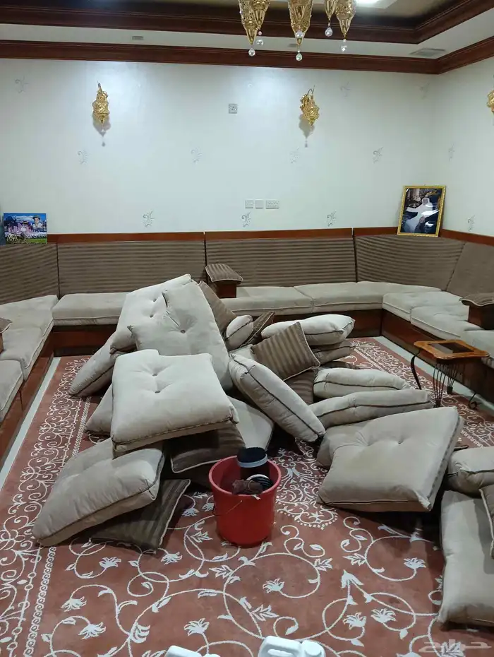 شركه تنظيف كنب وسجاد وتنظيف خزنات بالافلاج 1