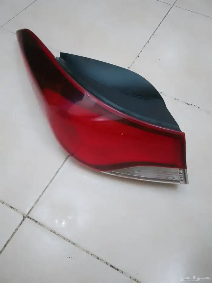 اسطب سياره هونداي النترا موديل 2014 جهت اليسار أصلي مستعمل 0