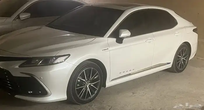 كامري 2023 GLE هايبرد بدون ملاحظات ممشى 37 الف 2