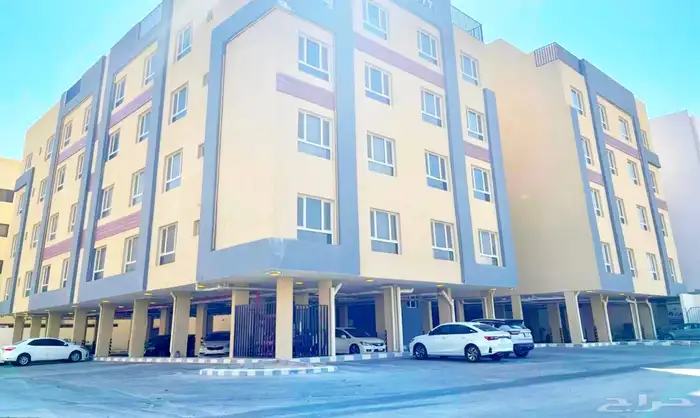 شقة جديدة حي الحمراء بجوار جسر المالك فهد للايجار 26