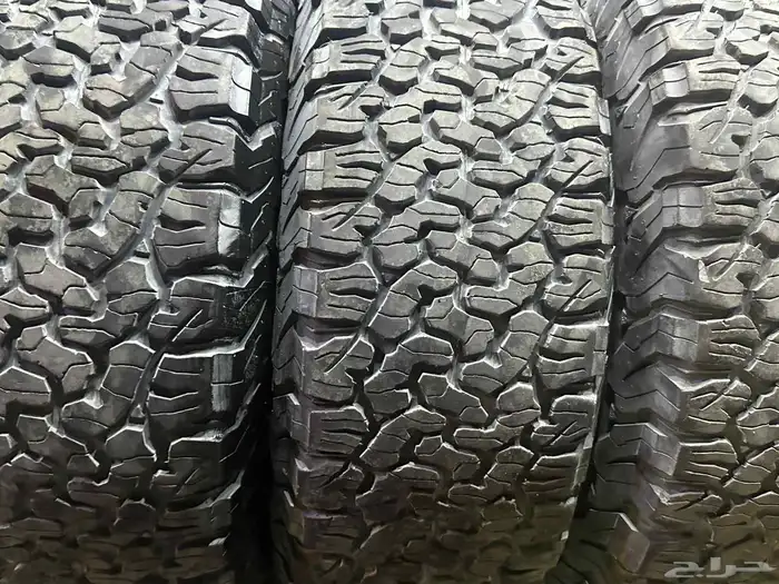 جنوط ميثود فيراني 6 مسمار مع كفرات نص حجري بي اف مقاس 17 7