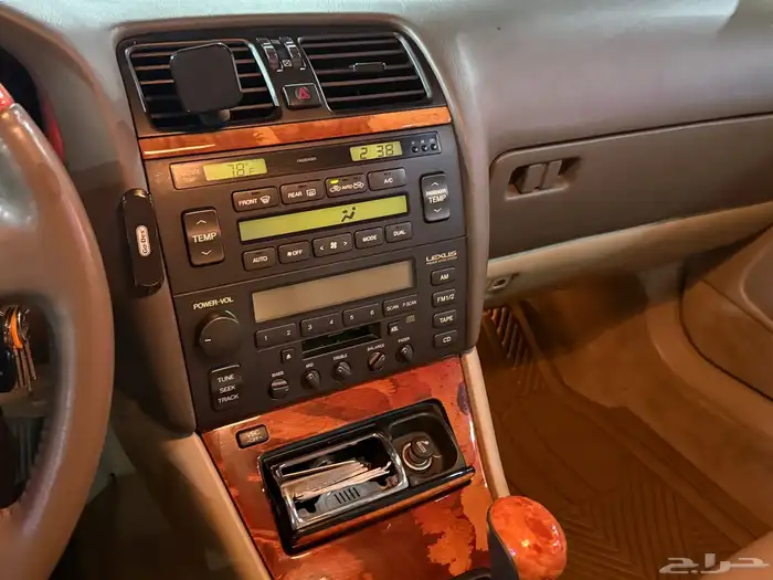 لكزس 400 موديل 2000 14