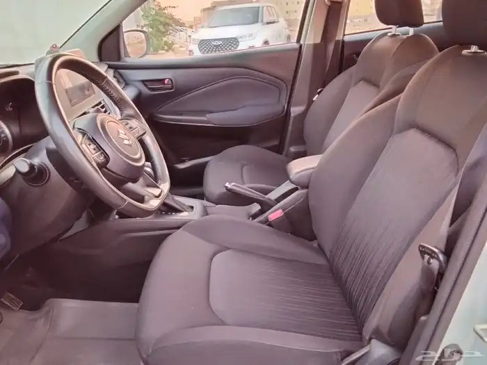 سوزوكي بالينو 2024 11