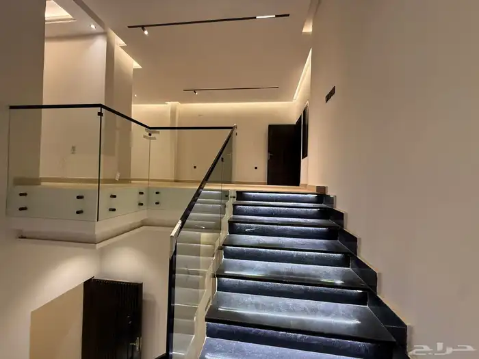 تاون هاوس علوي فاخر للبيع 12