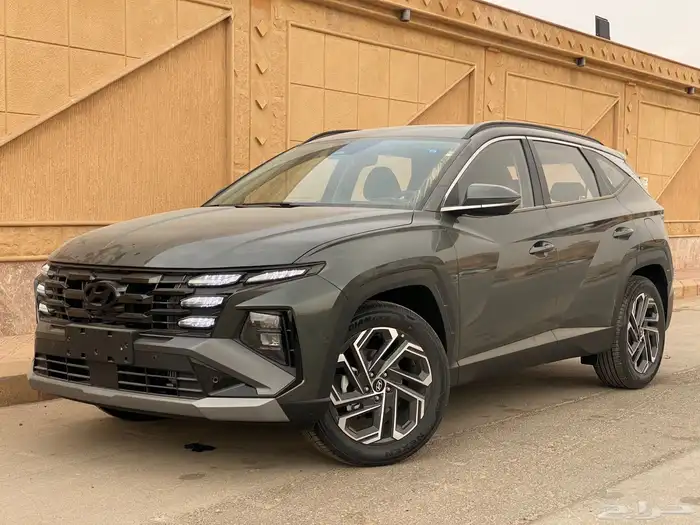 توسان 2024 فل كامل بريميوم رمادي 0