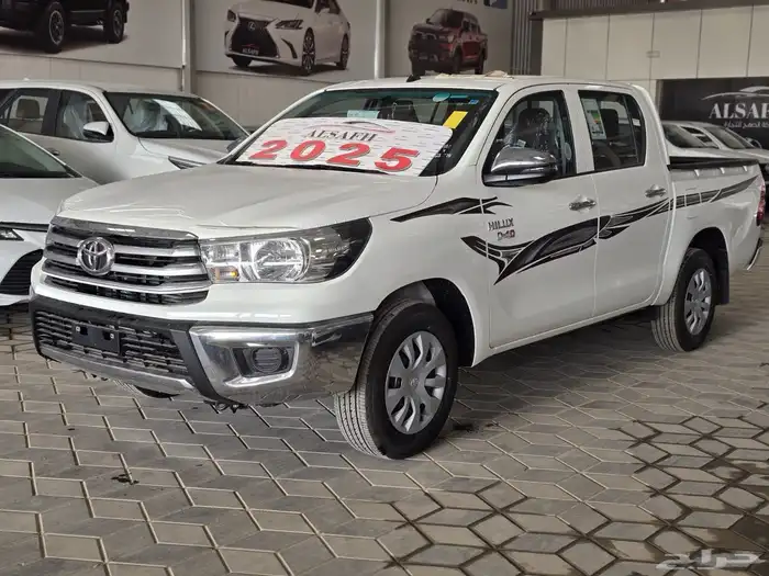 هايلوكس SGLX بنزين قير عادي 2025 اقل سعر 2