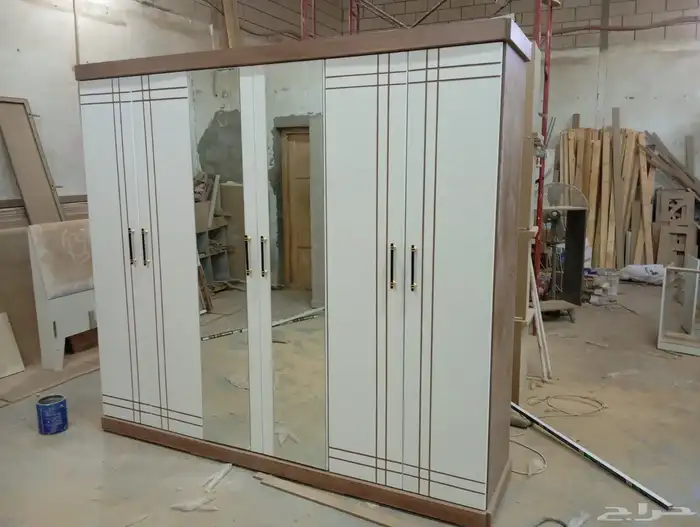 أس ر ة للبيع بحالة ممتازة 0