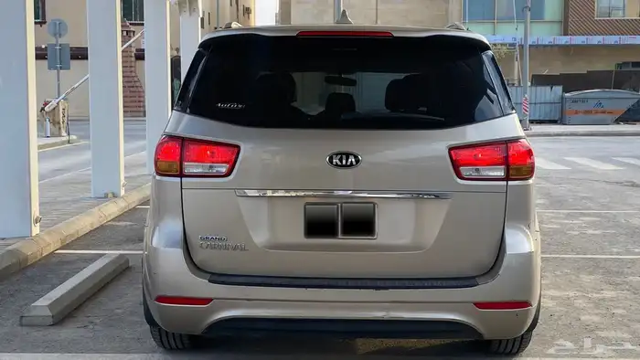 كيا كرنفال 2016 8