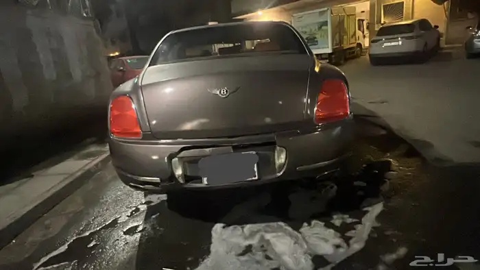 بنتلي للبيع مصدوم 2010 2