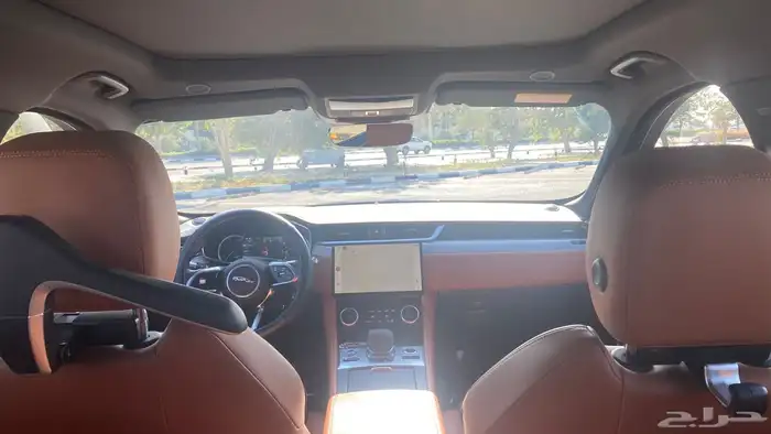 جاكوار f pace 2022 R dynamic 26