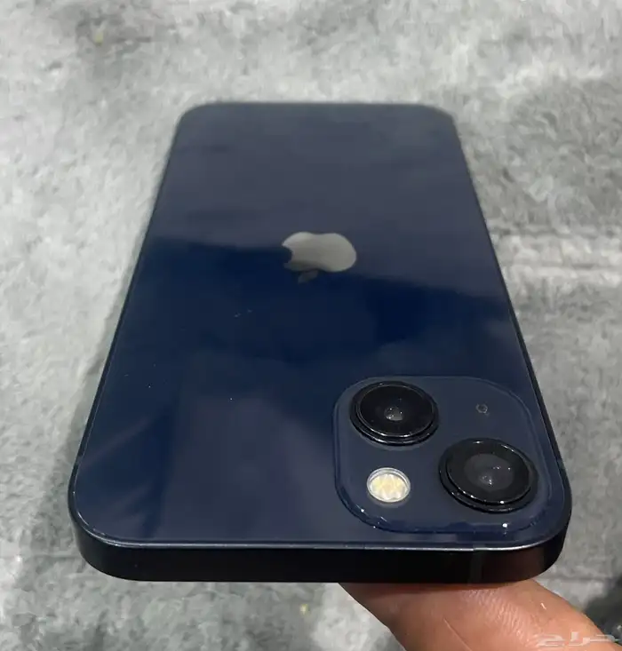 ايفون 13 نظيف جدا للبيع 2