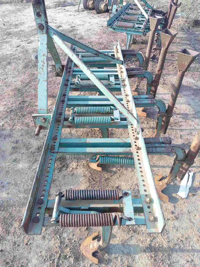 ملحقات حراثه 8