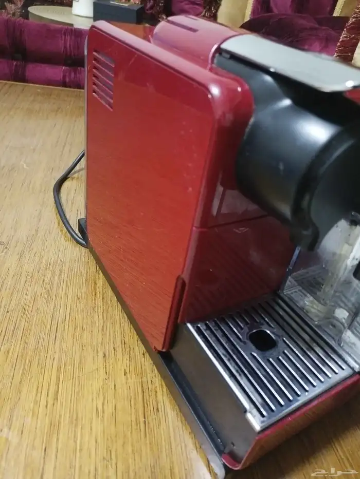 ماكينه قهوه نسبريسو دلونجي 2