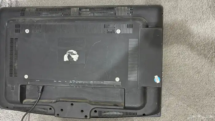 تلفزيون Danhome اتوقع 35 بوصه شغال ونظيف بدون ريموت 2