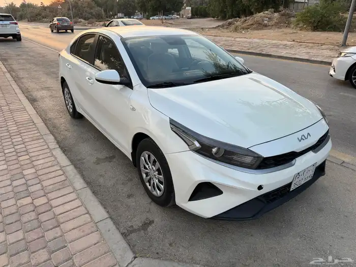 كيا سيراتو 2022 4