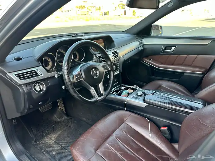 مرسيدس E300 2015 نظيف جدا مصين كامل 25