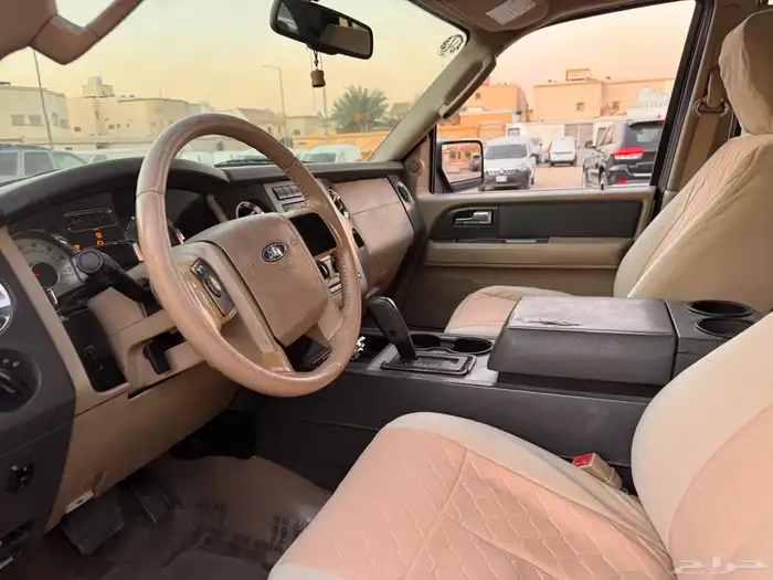 فورد اكسبديشن 2009 8