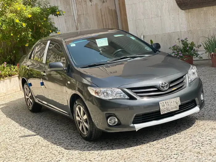 كورولا 2013 نص فل قمة النظافة 10