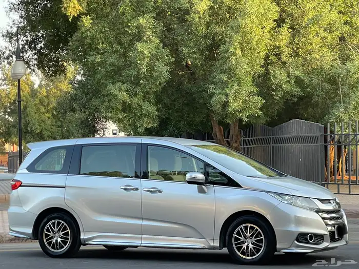 هوندا-ادويسي2020 2