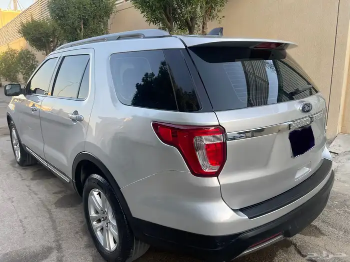 فورد اكسبلور 2019 XLT 4WD 17