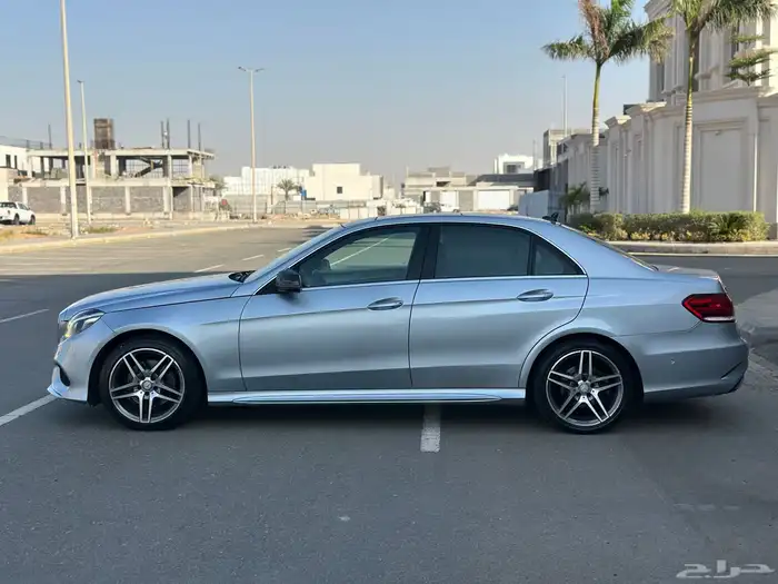 مرسيدس E300 2015 نظيف جدا مصين كامل 18