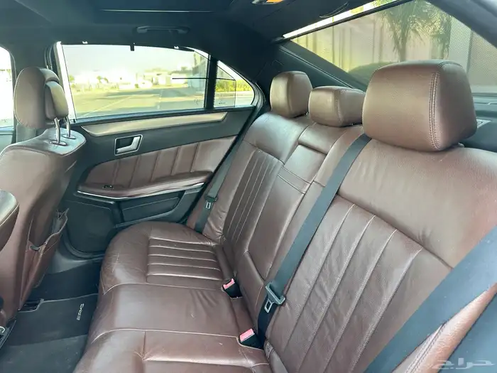 مرسيدس E300 2015 نظيف جدا مصين كامل 37