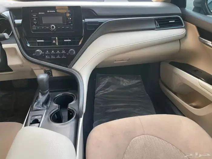 تويوتا- كامري-2021-LE- بنزين 34