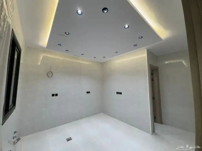 شقق تمليك لكل شقة سطح خاص اسعار فرصة وفيها تفاوض 10