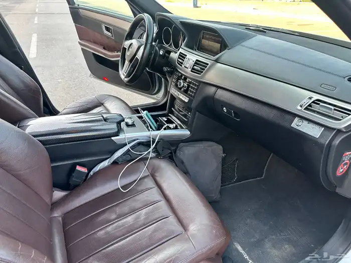 مرسيدس E300 2015 نظيف جدا مصين كامل 41