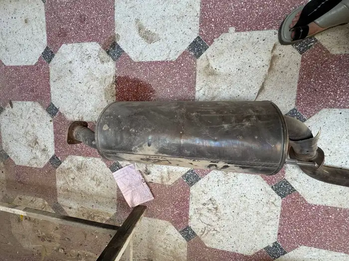 دبة وكالة هايلوكس 2