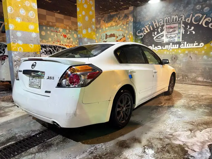 نيسان التيما 2010. سيارة مشروطة مكينه قير عضلات وشاصي 18