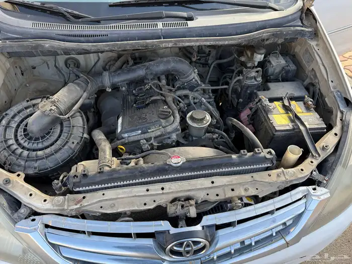 تويوتا أنوفا 2010 نضيف 1