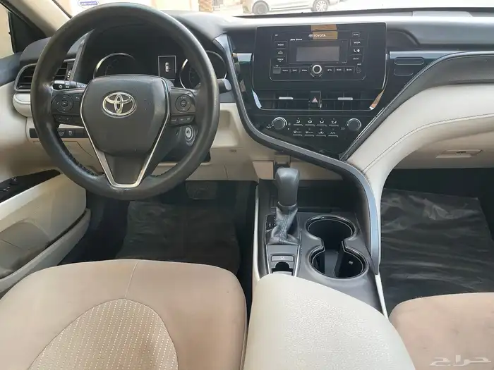 تويوتا- كامري-2021-LE- بنزين 31