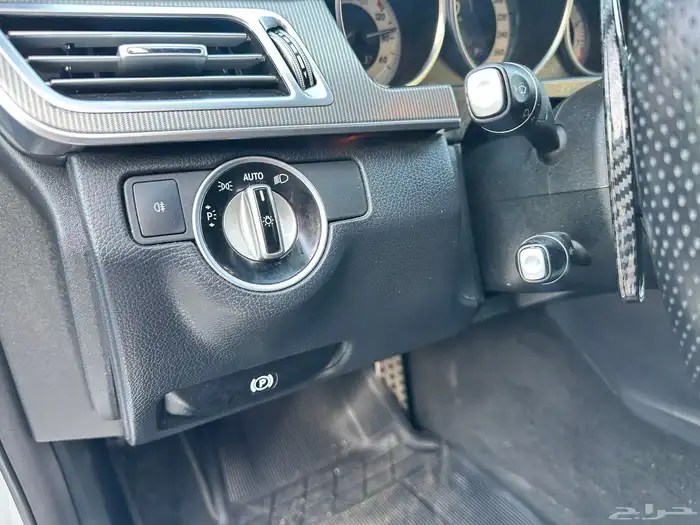 مرسيدس E300 2015 نظيف جدا مصين كامل 26