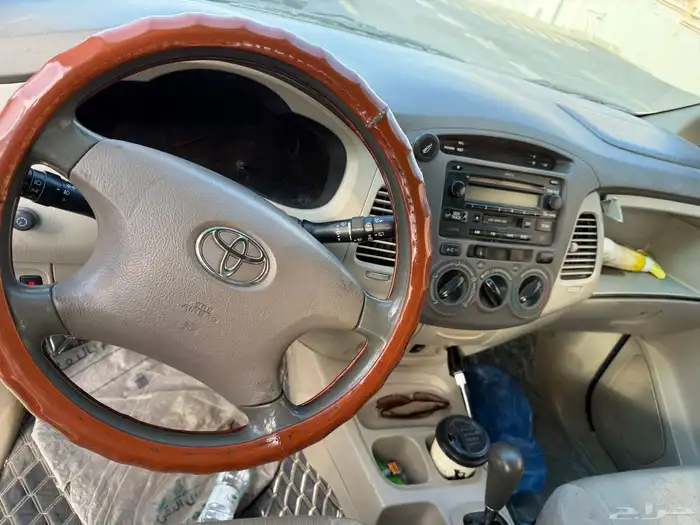 تويوتا أنوفا 2010 نضيف 16