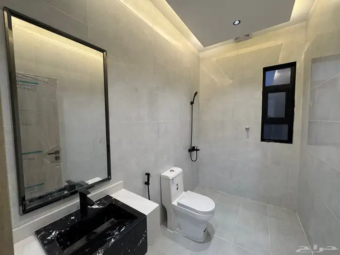 شقق تمليك لكل شقة سطح خاص اسعار فرصة وفيها تفاوض 39