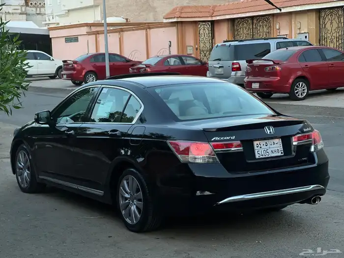 هوندا اكورد 2012 ليمتد اصل نظيفة جدا 14
