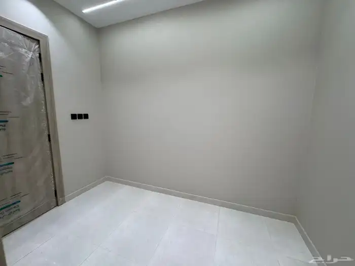 شقق تمليك لكل شقة سطح خاص اسعار فرصة وفيها تفاوض 20