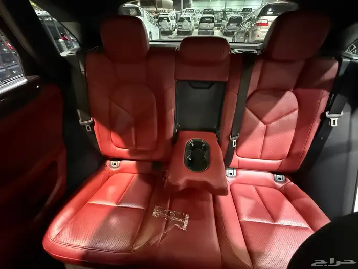 بورش GTS 2017 ماكين سعودي سماكو نظيف جدا 23