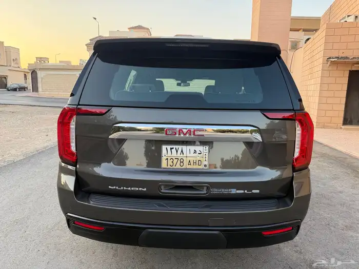 للبيع يوكون 2021 سعودي بصيانات الوكالة 3