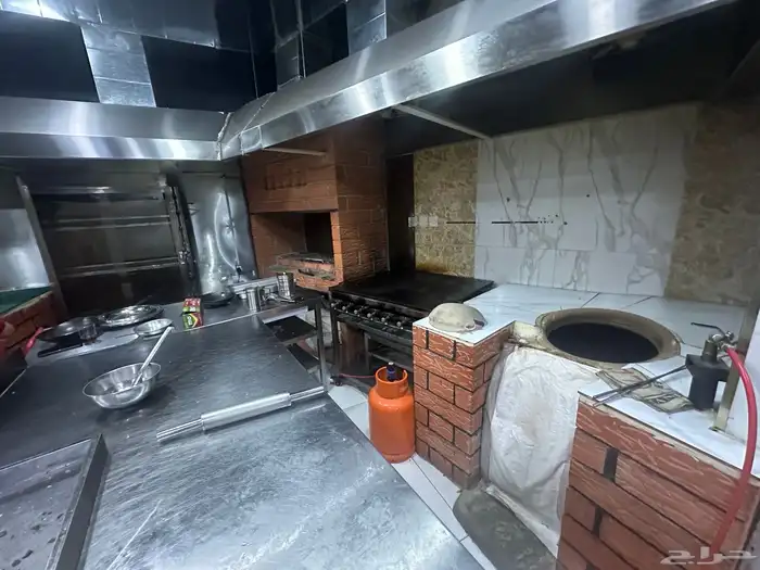 مطعم لتقبيل في منقوحه 12