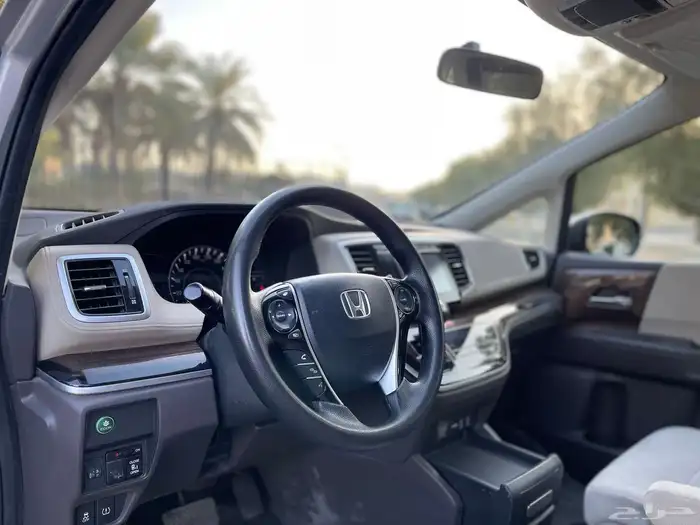 هوندا-ادويسي2020 18