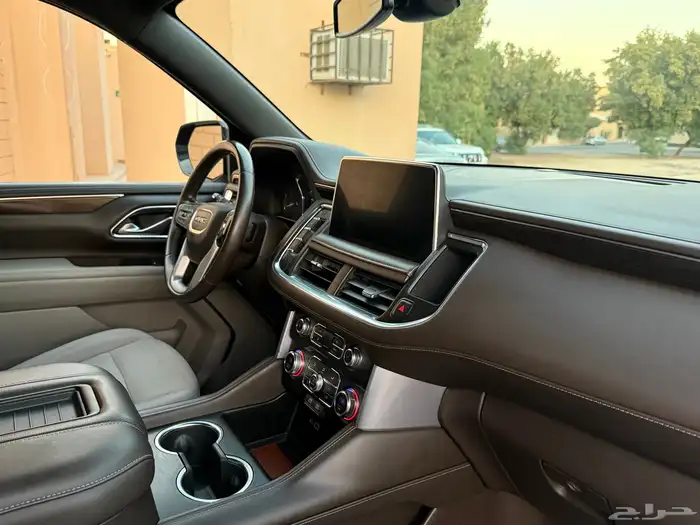 للبيع يوكون 2021 سعودي بصيانات الوكالة 13