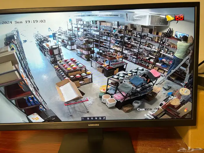 كاميرات مراقبة تقييم 45 عميل 18