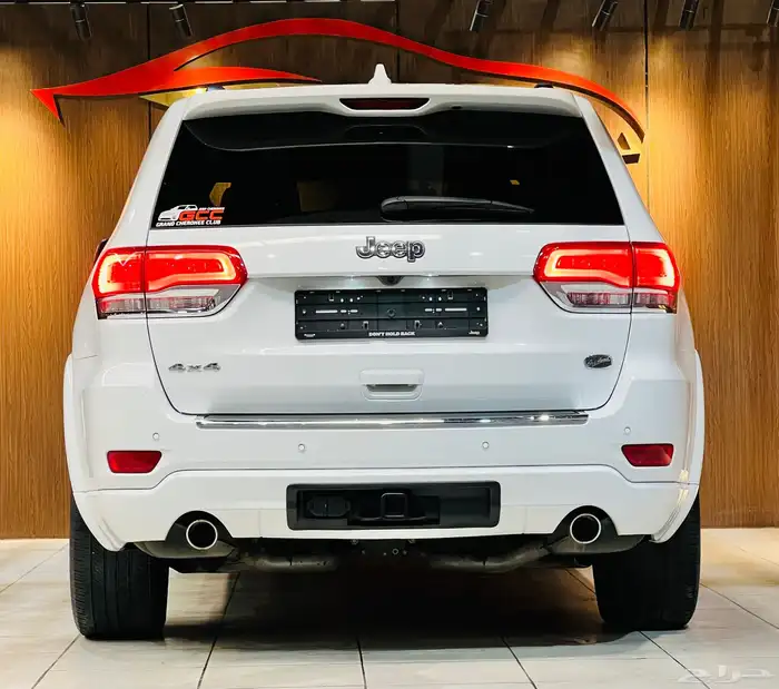 جراند شيروكي 2020 اوفرلاند V6 (( عرض خاص)) 4